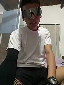 Leo bunny hot online show from 01.10.25