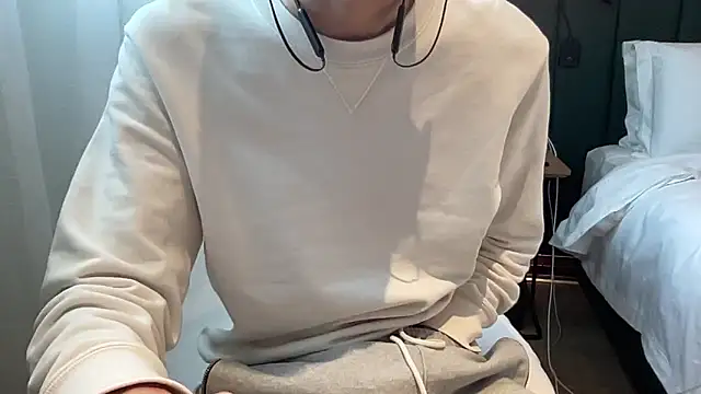 Snapshot of kimkim123123 chatting on 02.10.25 kimkim123123 online show from 02.10.25
