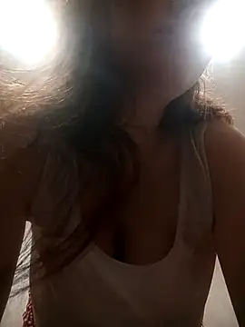 Aria  Dark online show from 12.05.25