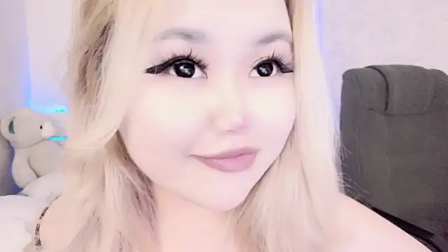 amelia sunlight online show from 12.22.24