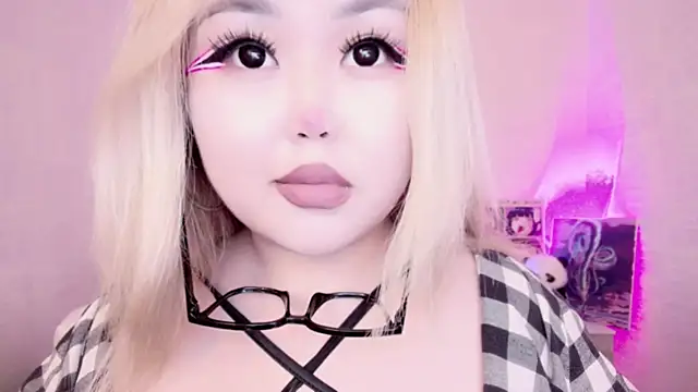 amelia sunlight online show from 02.13.25