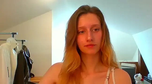 LUNA delight online show from 02.25.25