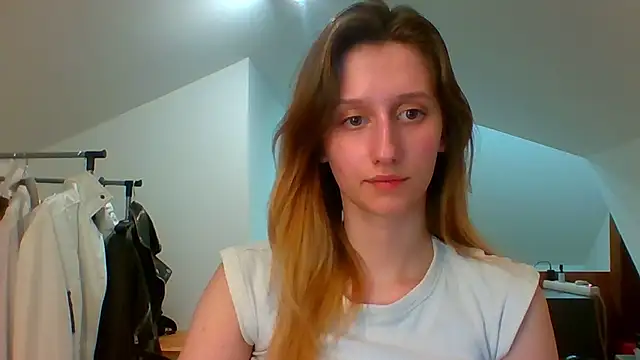 LUNA delight online show from 03.10.25