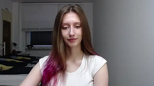 LUNA delight online show from 11.17.25