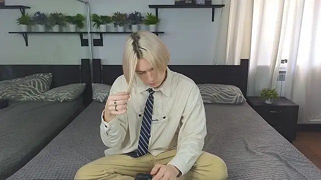 Ron Vils online show from 11.19.25