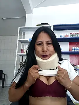 Snapshot of Megan_jennerr chatting on 10.30.25 Megan jennerr online show from 10.30.25