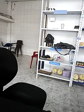 Snapshot of Megan_jennerr chatting on 12.16.25 Megan jennerr online show from 12.16.25