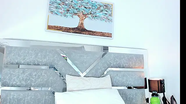 Snapshot of Slut_Milf_ chatting on 02.24.26 Slut Milf online show from 02.24.26