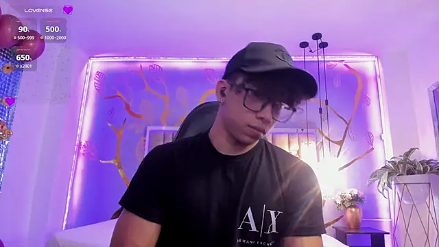 AkazaBoy  online show from 10.09.25