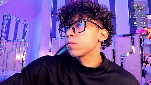 AkazaBoy  online show from 03.30.26