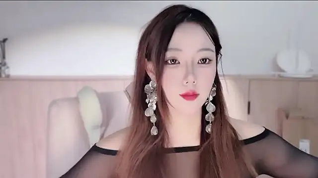 Snapshot of Natasha520 chatting on 10.15.25 Natasha520 online show from 10.15.25