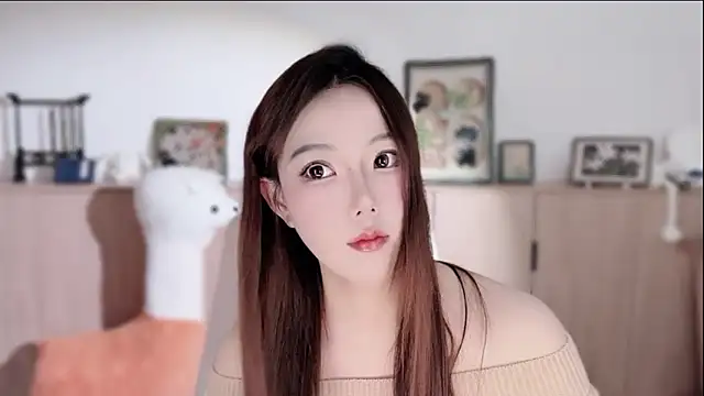 Snapshot of Natasha520 chatting on 10.26.25 Natasha520 online show from 10.26.25