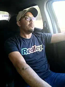 Snapshot of johnwalkerRjts chatting on 10.22.25 johnwalkerRjts online show from 10.22.25