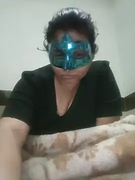 Snapshot of Punjabi_beauty123 chatting on 12.15.25 Punjabi beauty123 online show from 12.15.25