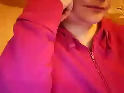 Snapshot of AalinnaK chatting on 12.02.24 AalinnaK online show from 12.02.24