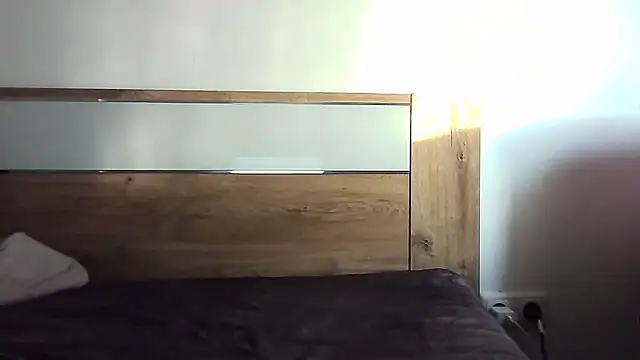 Snapshot of Ahotkittyxxx chatting on 12.15.25 Ahotkittyxxx online show from 12.15.25