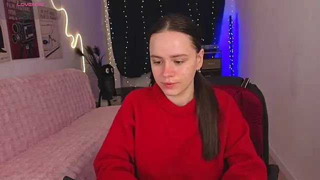 Emillias online show from 02.10.26