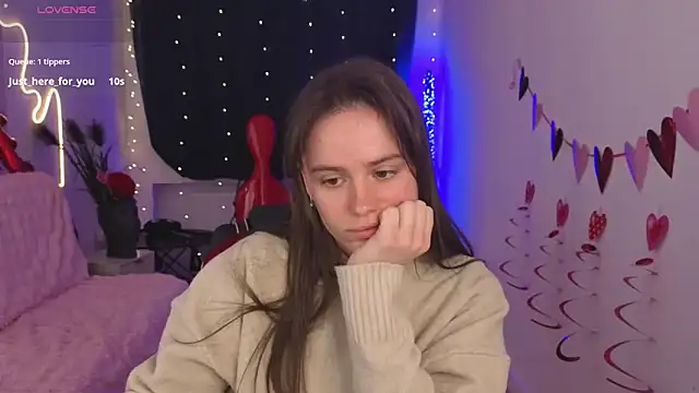 Emillias online show from 02.16.26