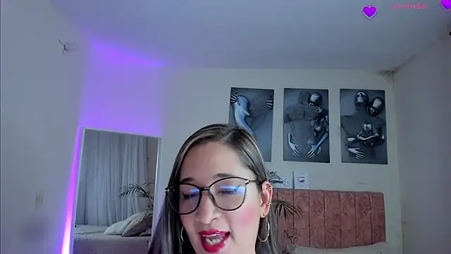 SamanthaBeltran online show from 11.07.25