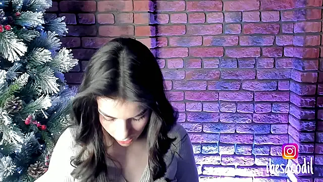 adriana allien online show from 01.08.25