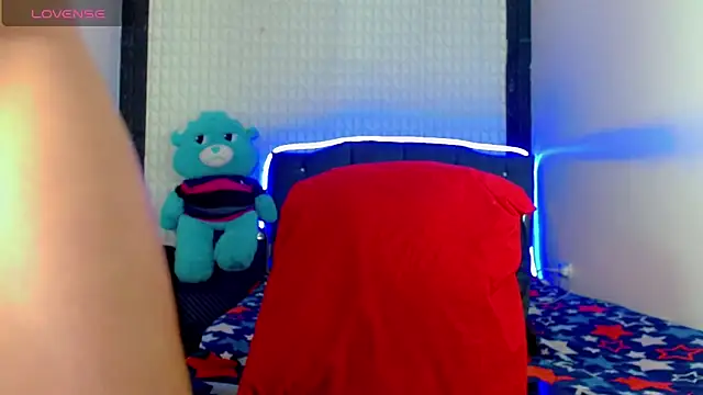 Snapshot of Hellen_moons__ chatting on 03.01.25 Hellen moons online show from 03.01.25