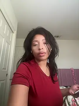 Snapshot of BaileyBaird chatting on 03.27.26 BaileyBaird online show from 03.27.26