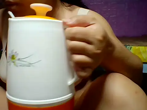 Mimi18x online show from 10.20.25