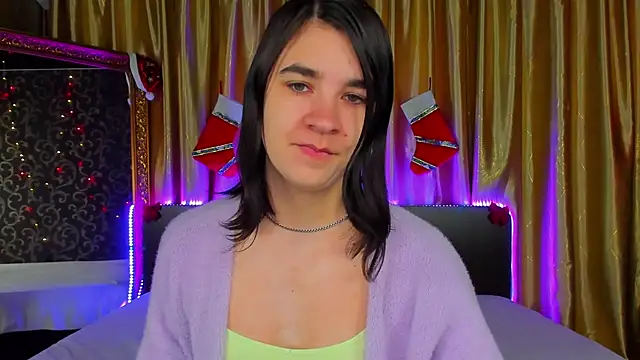  Polly Love  online show from 12.14.25