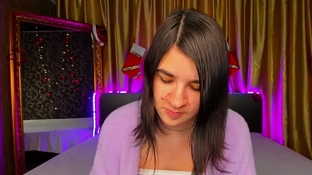  Polly Love  online show from 01.06.26