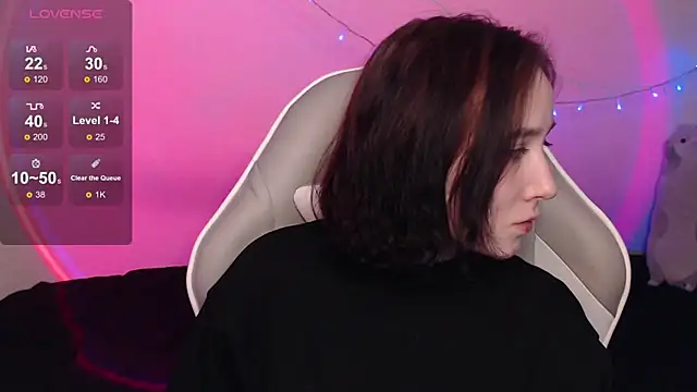 Snapshot of Robin_yourss chatting on 01.10.25 Robin yourss online show from 01.10.25