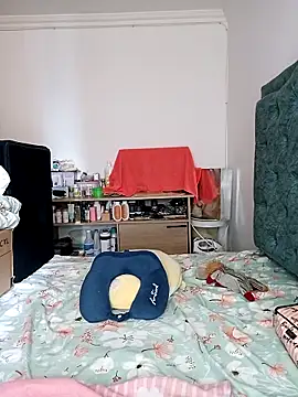 KimPielCanela online show from 02.27.25