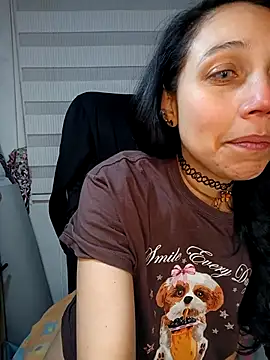 KimPielCanela online show from 10.05.25