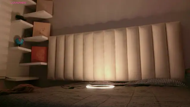 Megan mooree  online show from 04.08.26