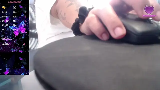 Snapshot of Gabycutee chatting on 10.19.25 Gabycutee online show from 10.19.25