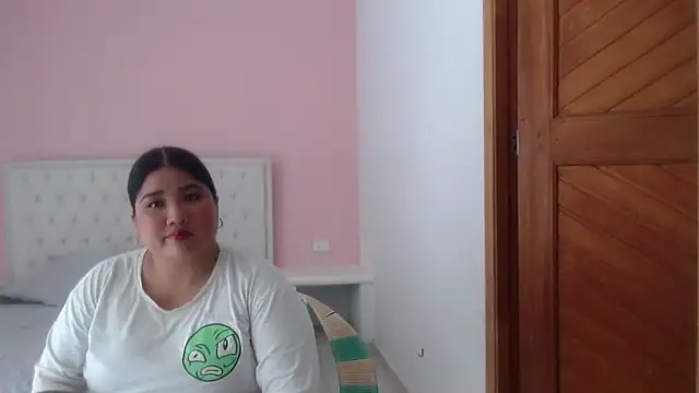 Snapshot of Gabycutee chatting on 01.08.26 Gabycutee online show from 01.08.26