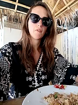 Snapshot of Alexvit2616 chatting on 02.08.25 Alexvit2616 online show from 02.08.25