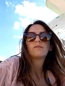 Snapshot of Alexvit2616 chatting on 09.20.25 Alexvit2616 online show from 09.20.25