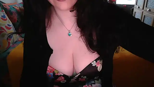 Snapshot of CronacaErotica chatting on 03.20.26 CronacaErotica online show from 03.20.26