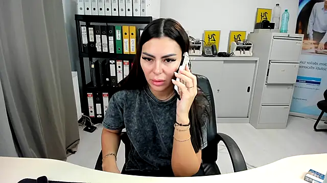 kilenyapatrice online show from 11.10.25