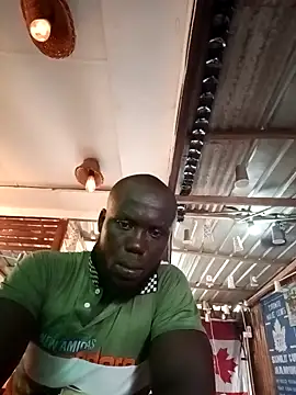 Snapshot of Landlordlandlord12 chatting on 02.21.26 Landlordlandlord12 online show from 02.21.26