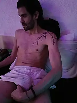 johngil0995 online show from 11.17.25