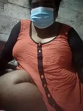 Snapshot of Aranyagril chatting on 09.22.25 Aranyagril online show from 09.22.25