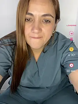 Snapshot of Shianrose chatting on 05.25.26 Shianrose online show from 05.25.26