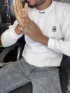 sexyboy09 online show from 12.18.24