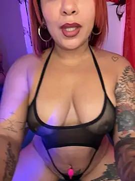 EmmaHot online show from 04.16.26