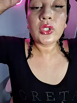 alexxaa96 online show from 01.28.25