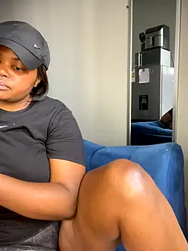 Curveysinaa online show from 11.13.25