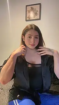 kamel-ayesha online show from 11.18.25