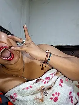 sexypaula-latina4u online show from 12.15.24