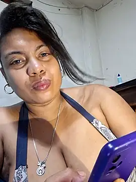 sexypaula-latina4u online show from 12.27.24